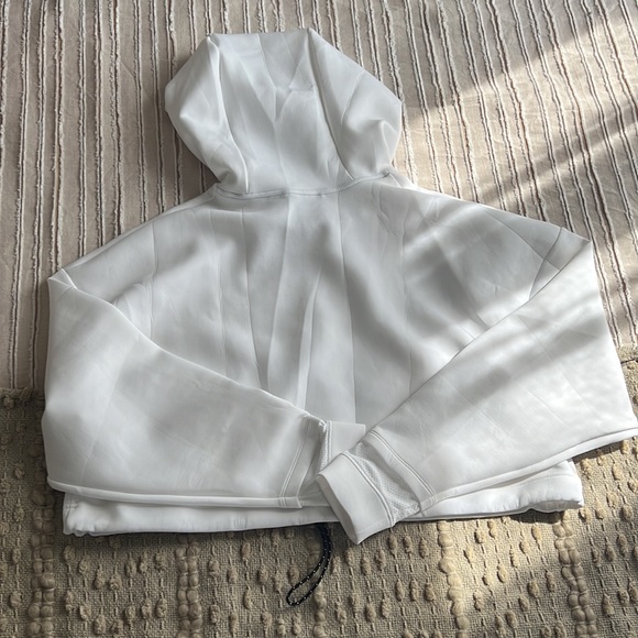 Womens Oversized Fit NikePro Hoodie - Picture 6 of 8